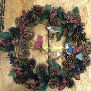 Holiday wreath